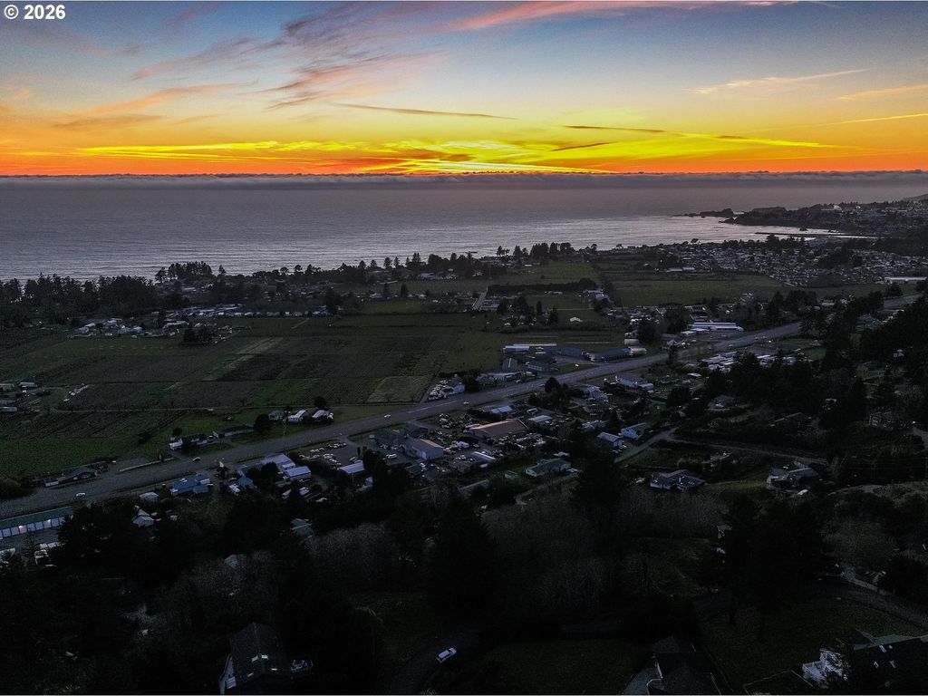 Upper Benham, Brookings