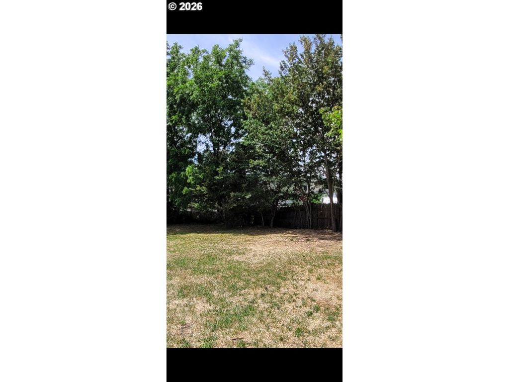 3189 E N Ave, La Grande