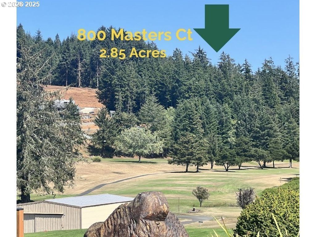 800 Masters Ct, Reedsport