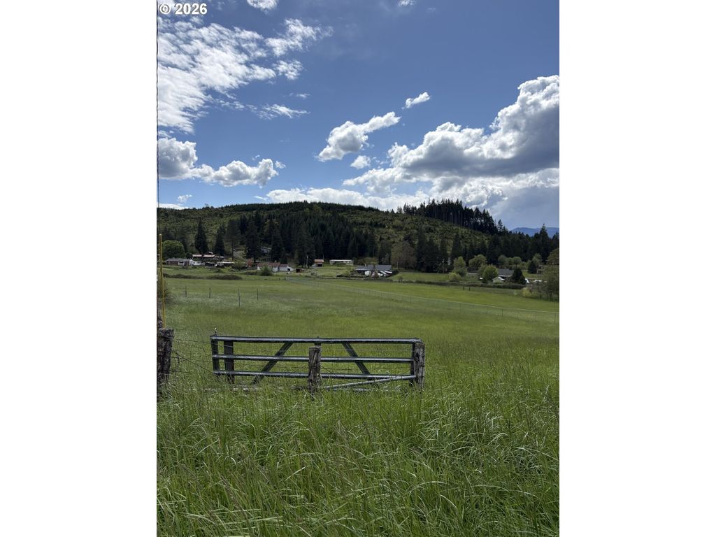 Mcfarland Rd, Oakridge