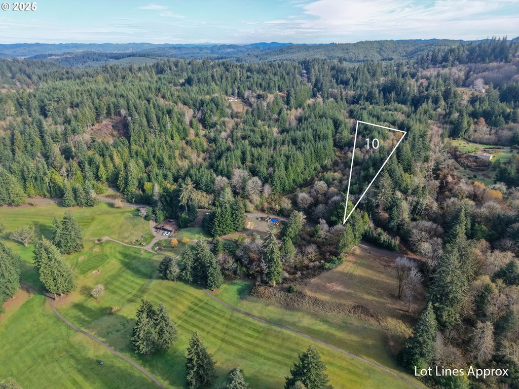 10 Pierson 1412, Coos Bay