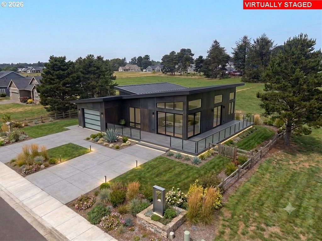 Shearwater Cir 6, Bandon