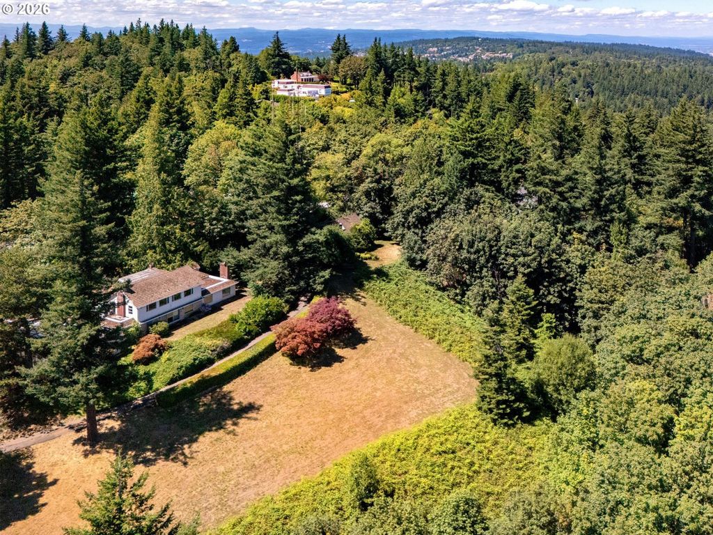 429 Nw Skyline Blvd, Portland