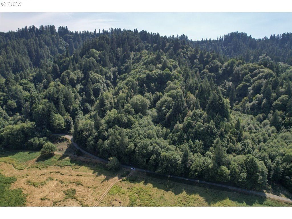 00 Stian Smith Rd 606, Coos Bay