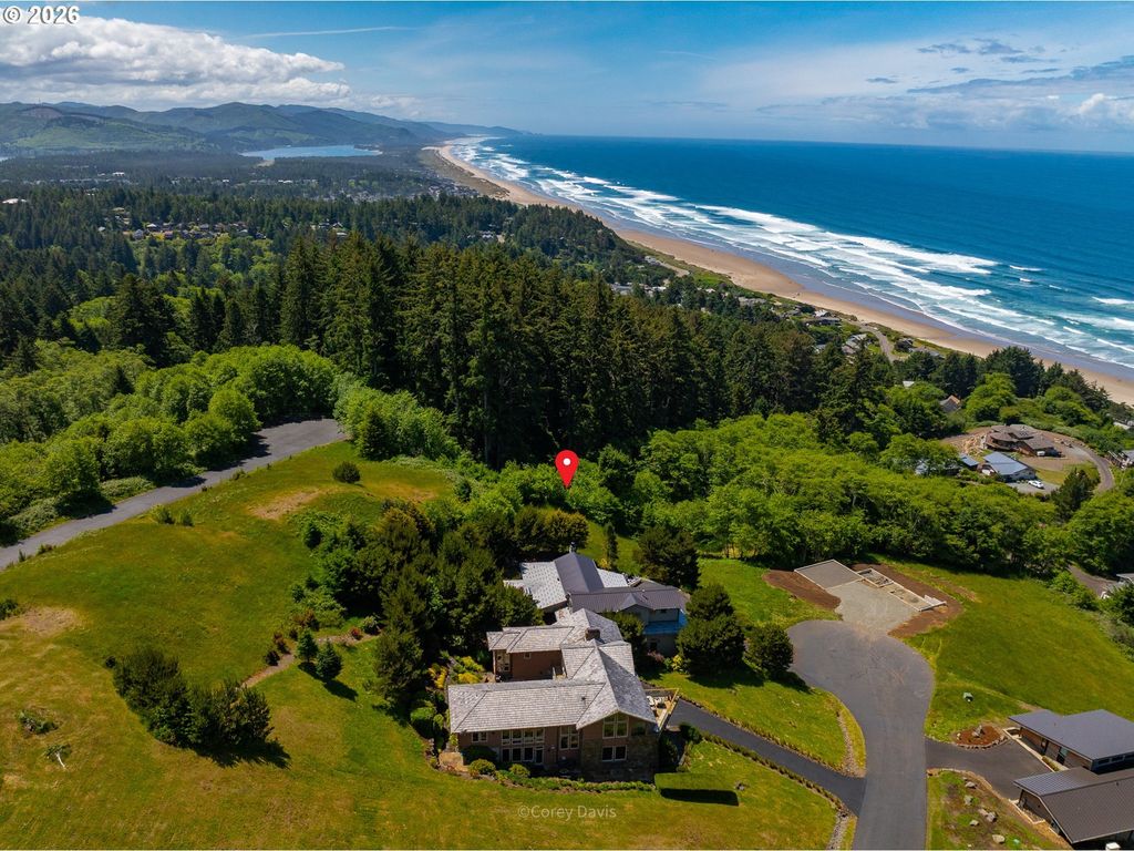 Tides Trail 45, Manzanita