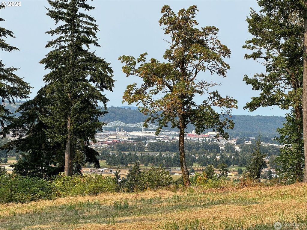 W Highland Park Dr, Kelso