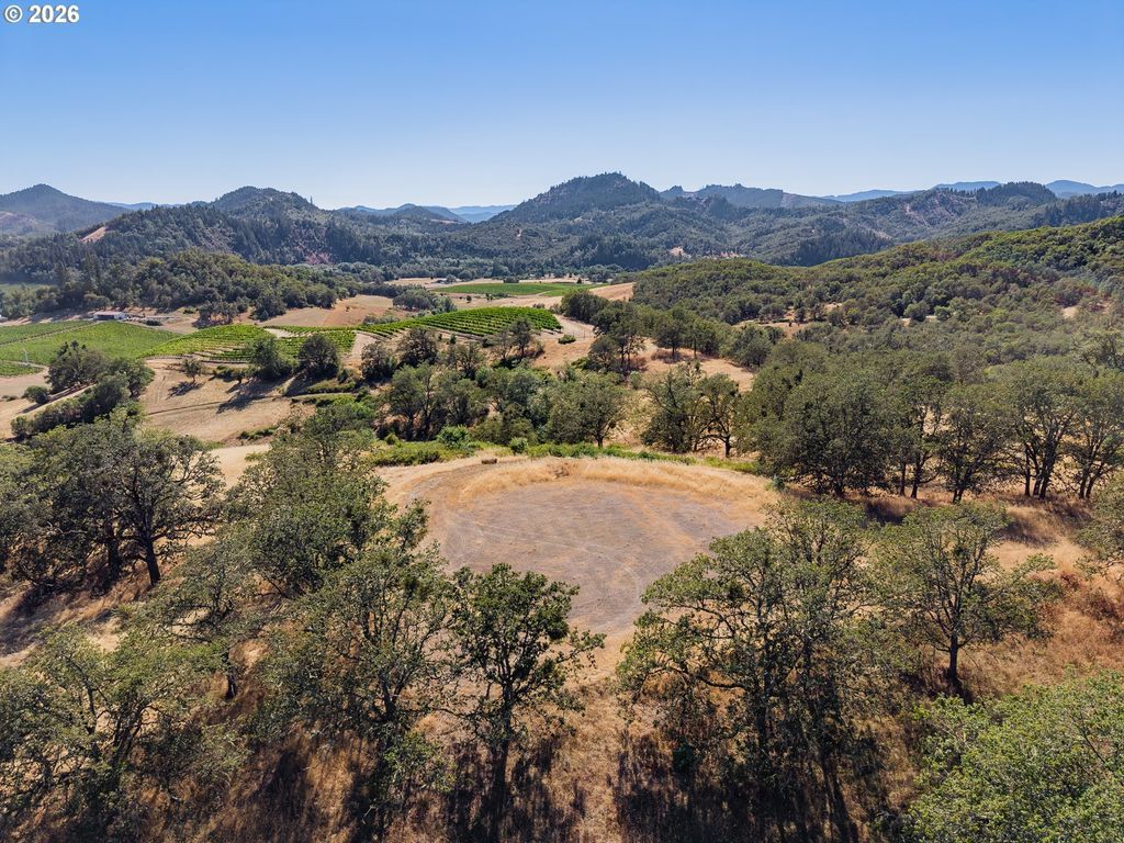 Lookingglass Rd Tl 203, Winston