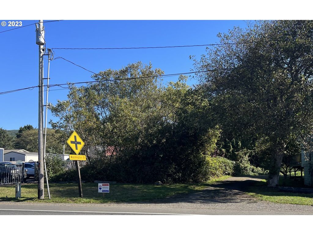 Hwy 101, Rockaway Beach