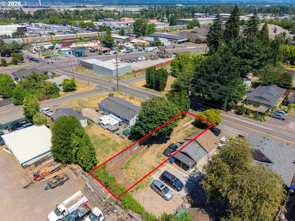 5947 Ne 60th Ave, Portland