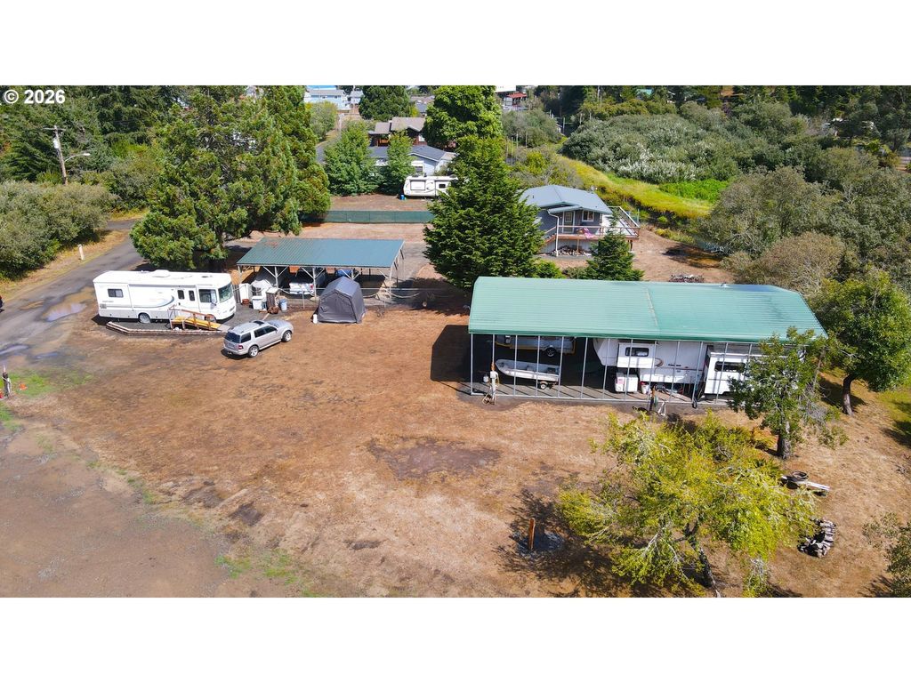 205 Park Ave, Lakeside