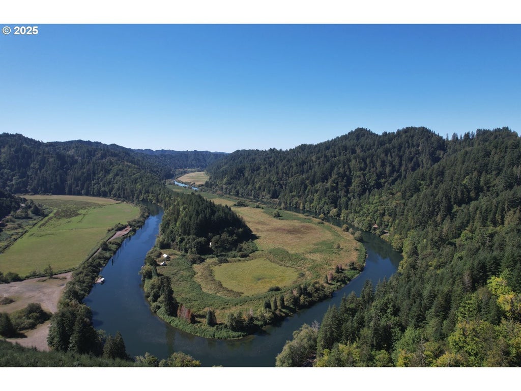 14443 Lower Smith River Rd, Reedsport