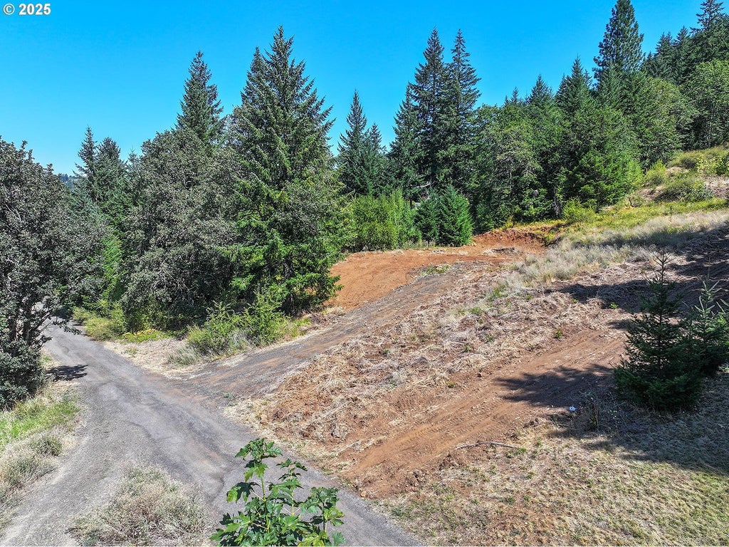 3355 James Rd, Hood River