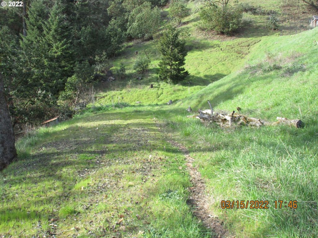 Melon Ln, Roseburg
