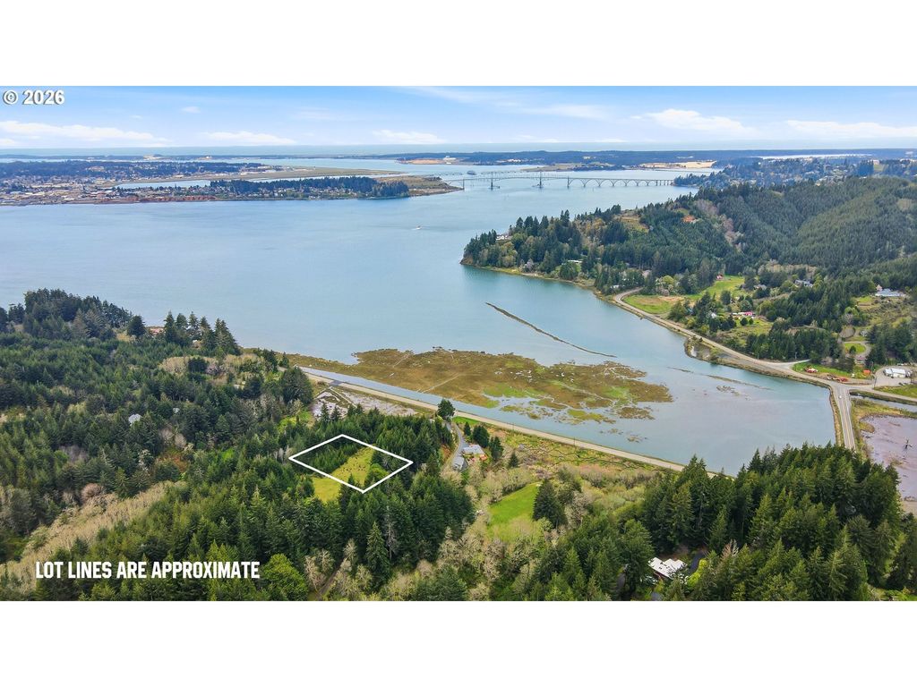 East Bay Rd 1700, North Bend