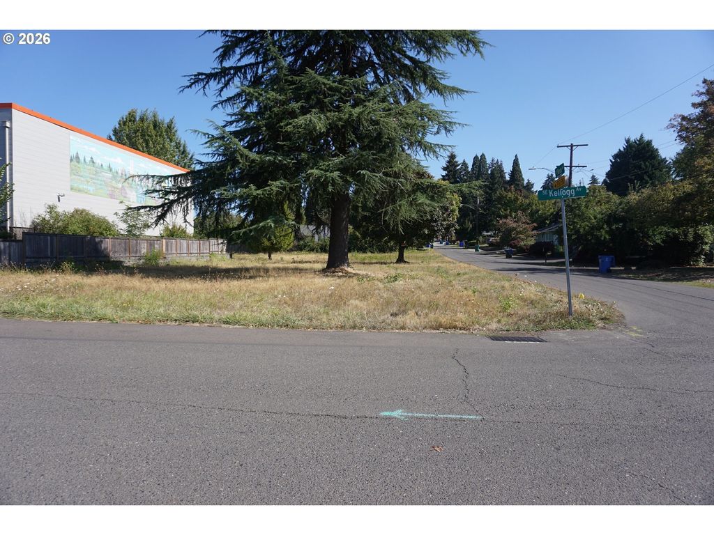 14824 Se Kellogg Ave, Milwaukie