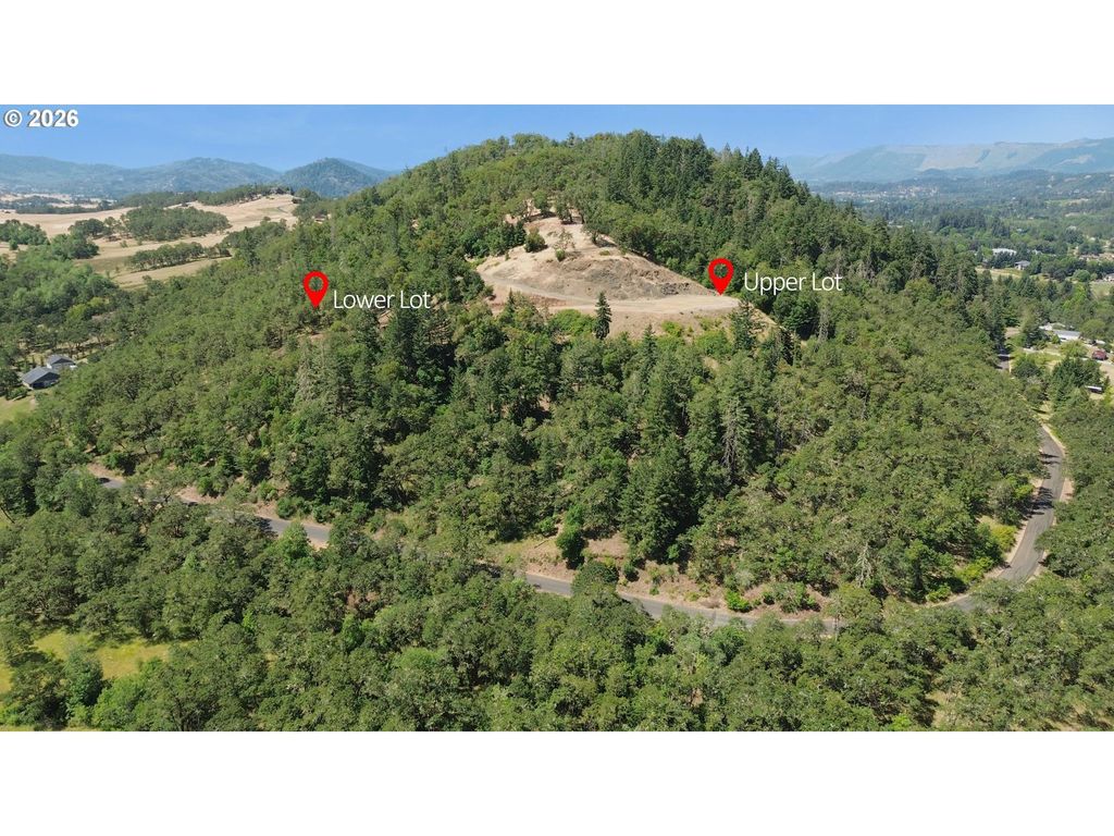 Aerie Ln, Roseburg