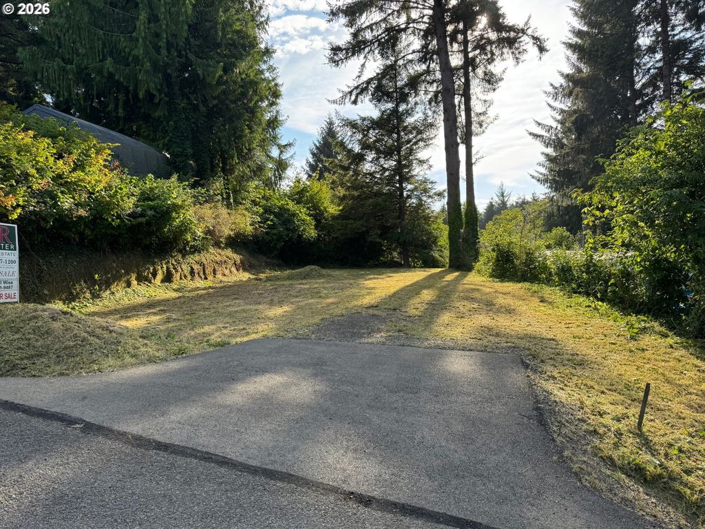 89388 View Dr, Florence