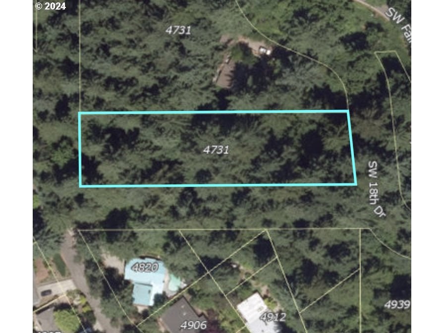 4731 Sw 18th Dr A, Portland