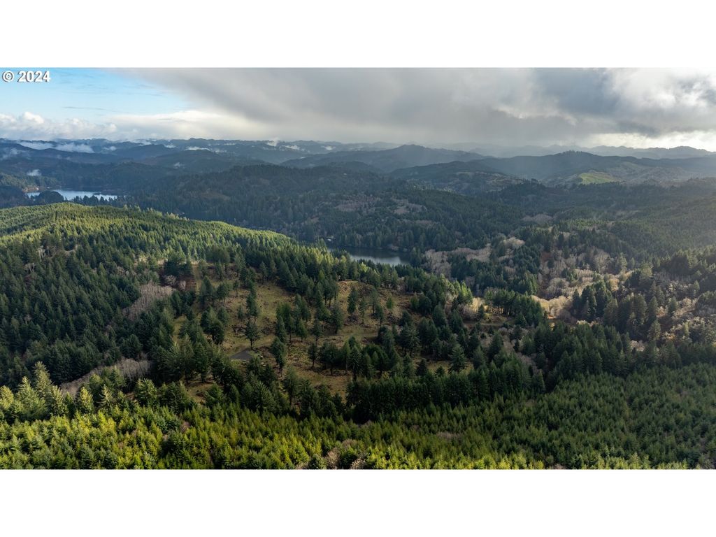 Hilltop Dr 100, Lakeside