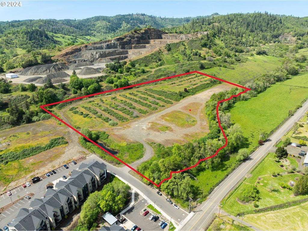 Sunshine Rd, Roseburg OR Roseburg Lots/Land Homes For Sale