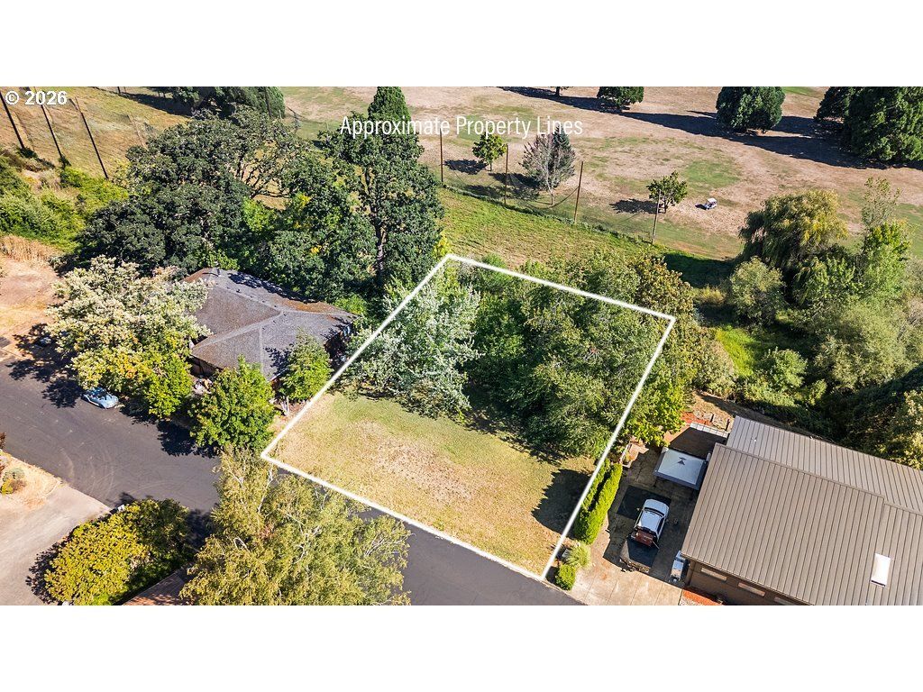 Sw Bayou Dr 900, McMinnville