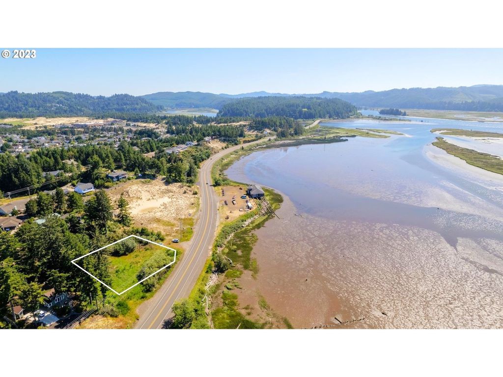 Hwy 126, Florence