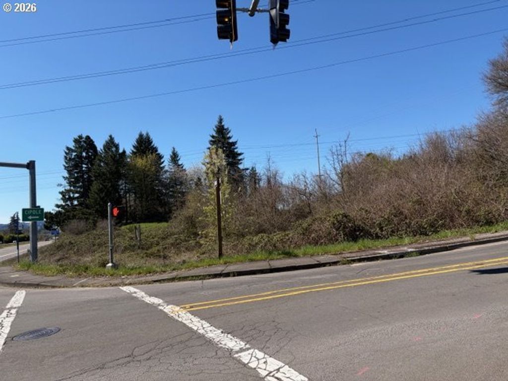 99 W Cipole, Tualatin