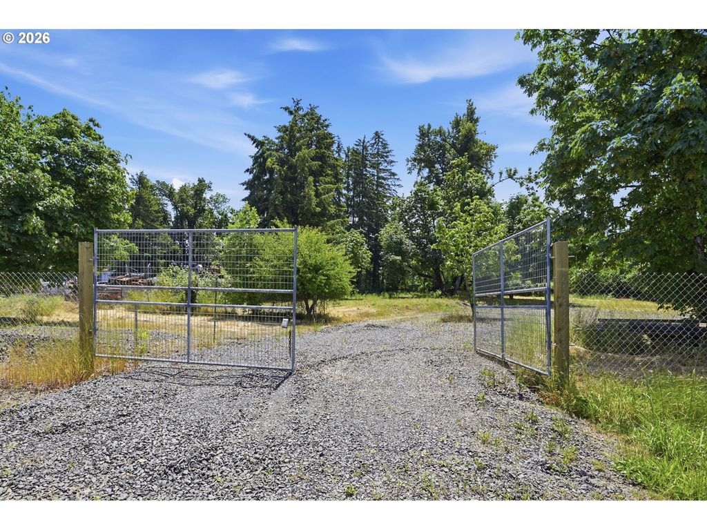 Brabham Rd, Pleasant Hill