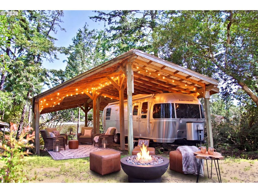 223 Azalea St, Florence