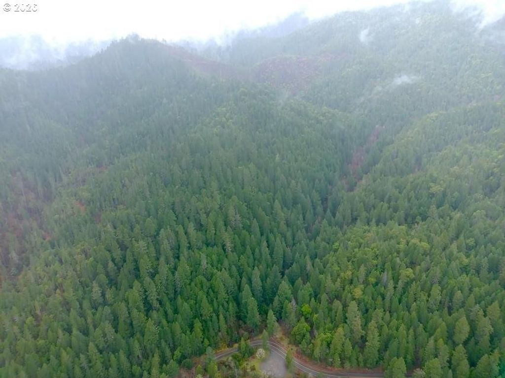 1802 Waters Creek Rd, Wilderville
