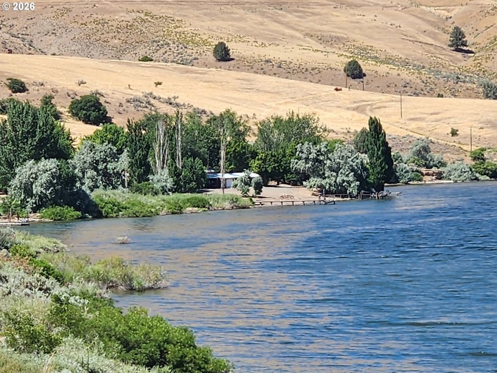 34559 Snake River Rd, Huntington