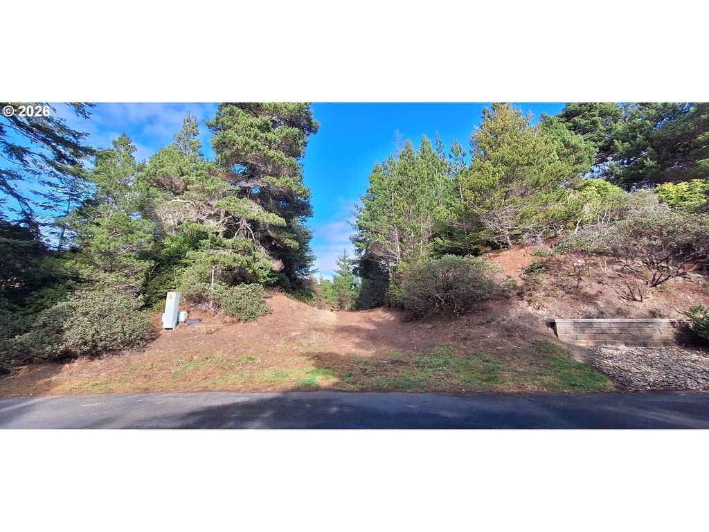 87977 Kelsie Way, Florence