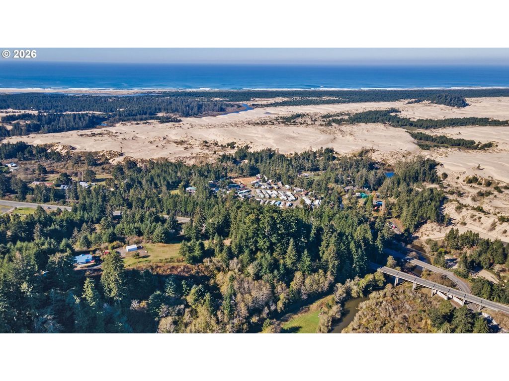00 Highway 101, North Bend