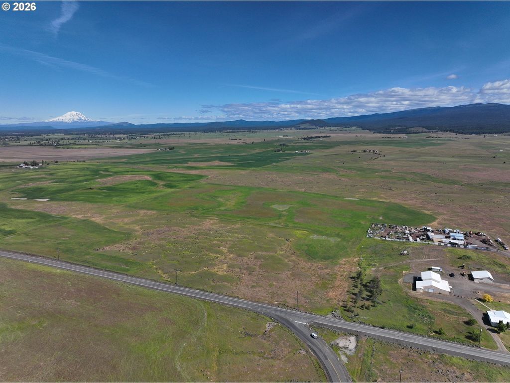 Hwy 142, Goldendale