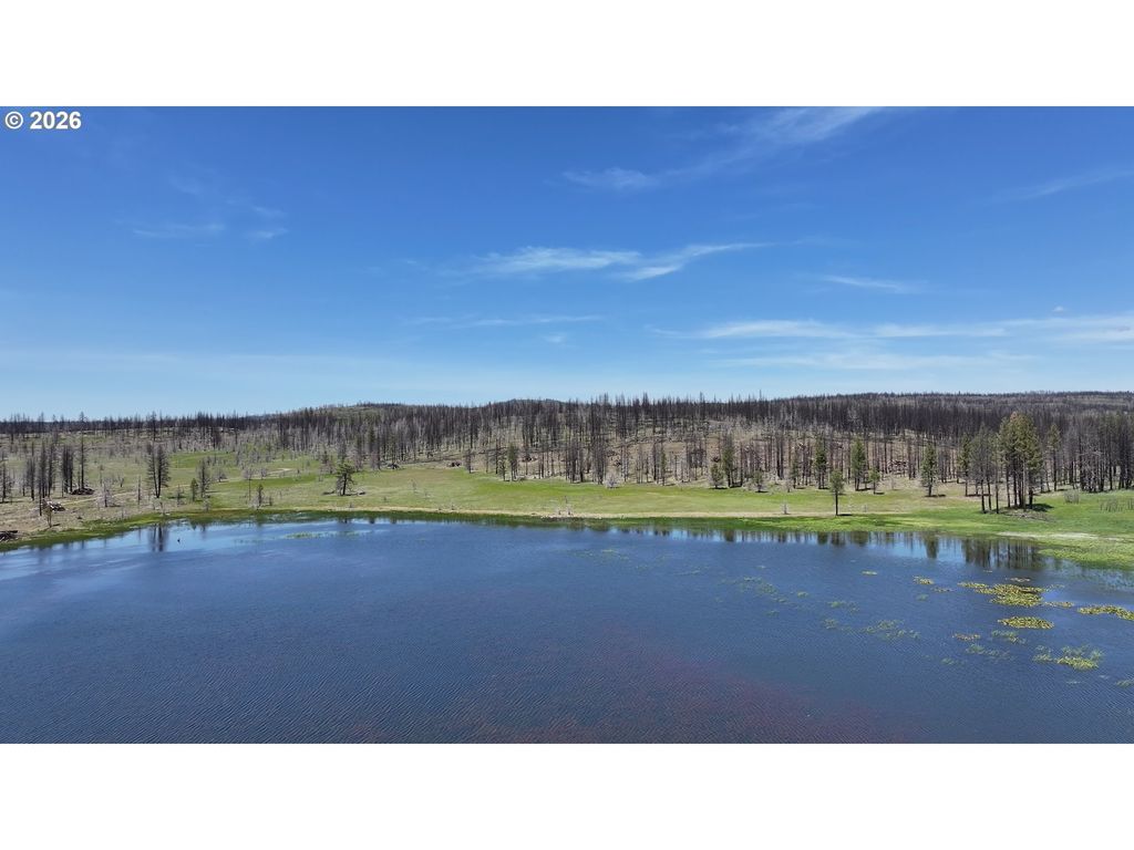 Hicks Rd 400, Bly