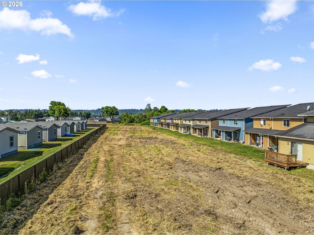 5735 Ocean Beach Hwy, Longview