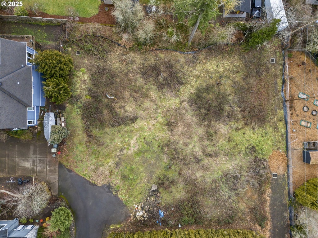 10216 Nw Lee St, Portland