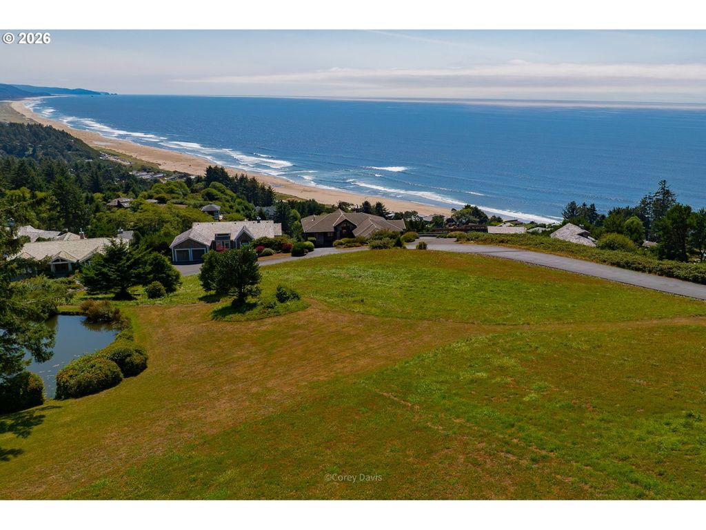38410 Meadow Loop, Manzanita