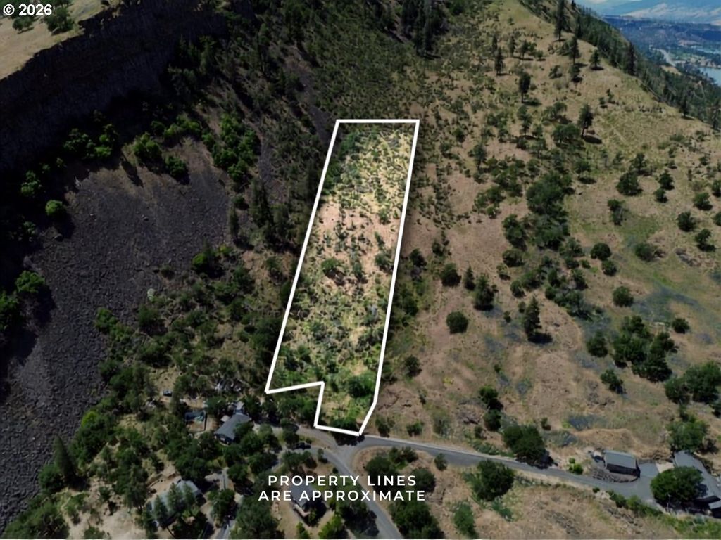 4557 Basalt St, The Dalles