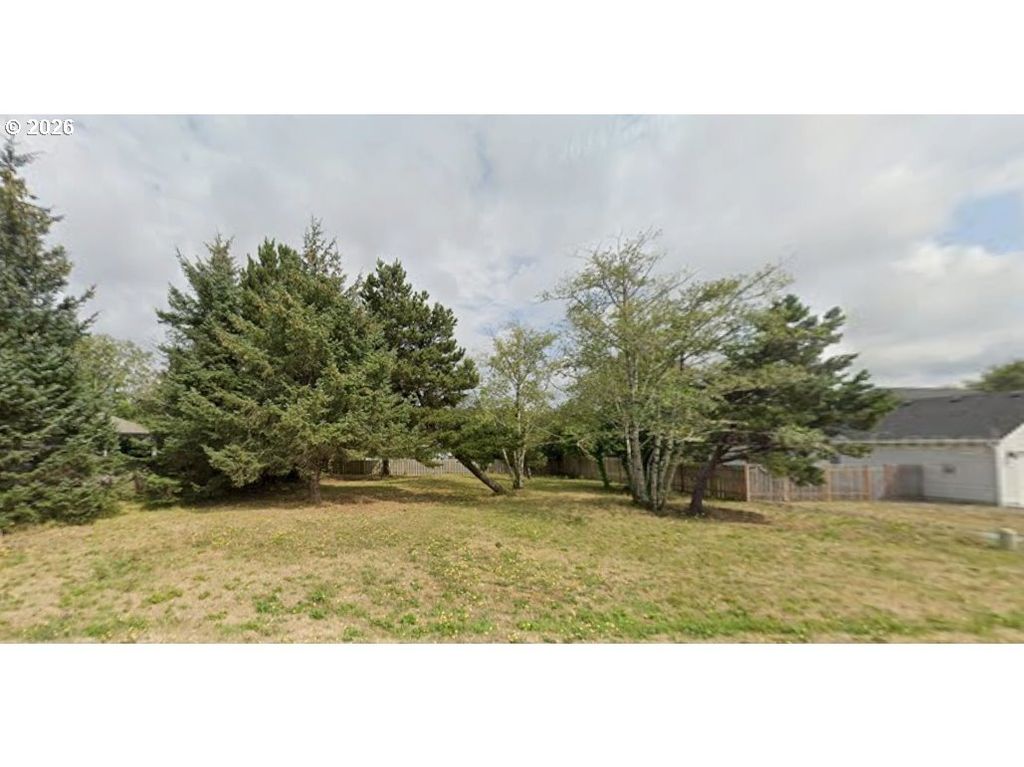 Kershul Cir, Gearhart