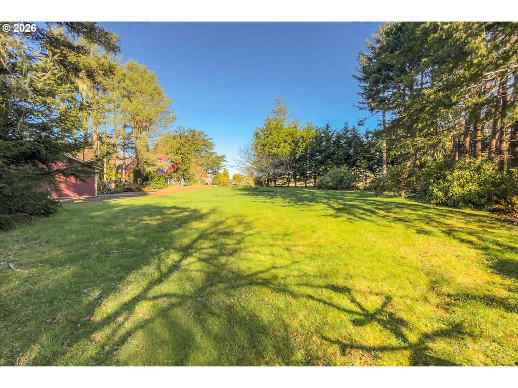 Klamath Ave Se, Bandon