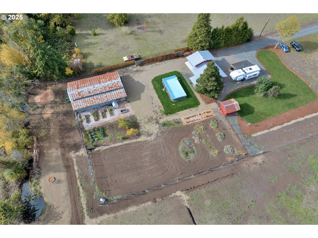 30306 Camas Swale Rd, Creswell