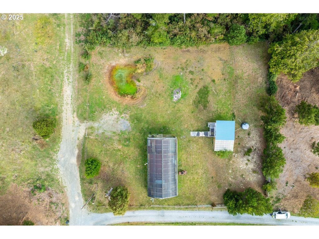 87905 Astor Ln, Bandon