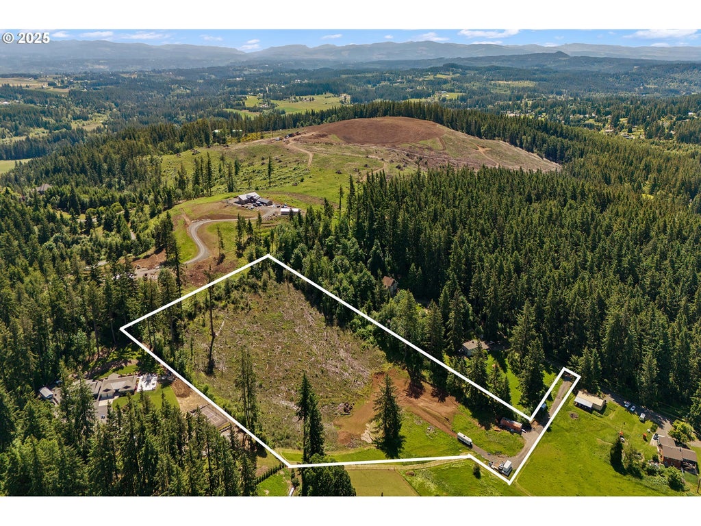 16488 S Bradley Rd, Oregon City