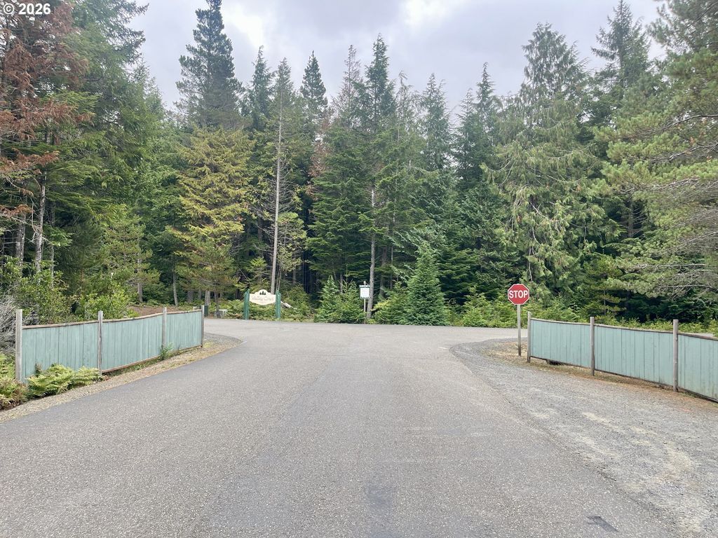 Sandpoint Rd Lot 11, North Bend