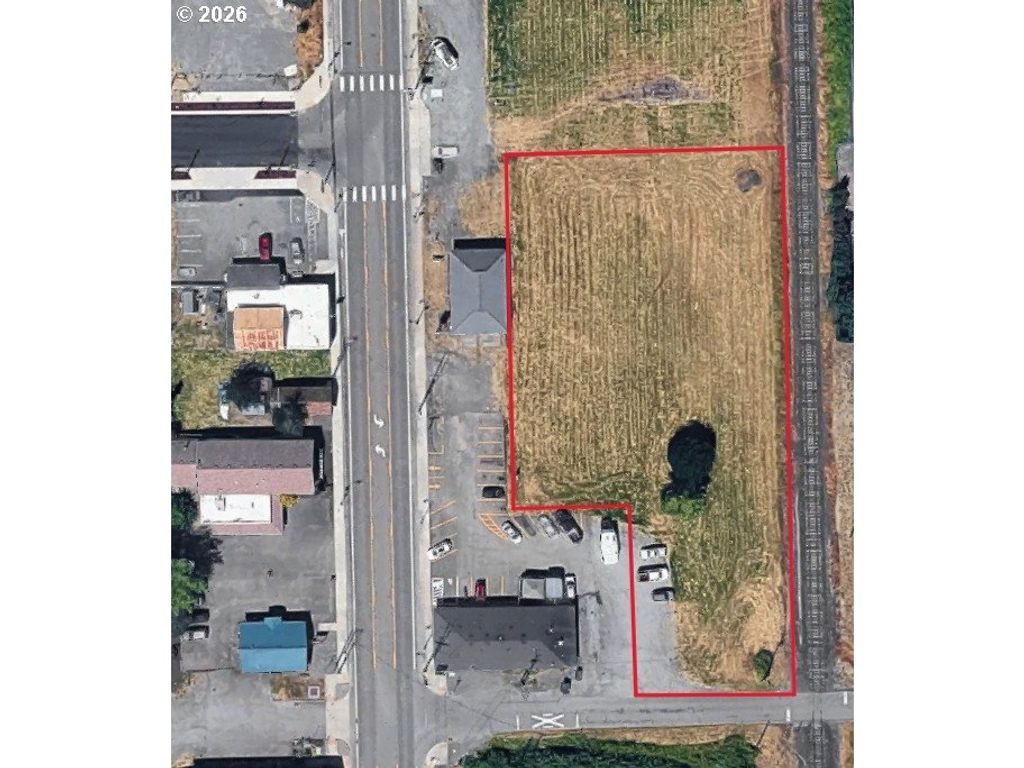 180 Se 10th St, Dundee