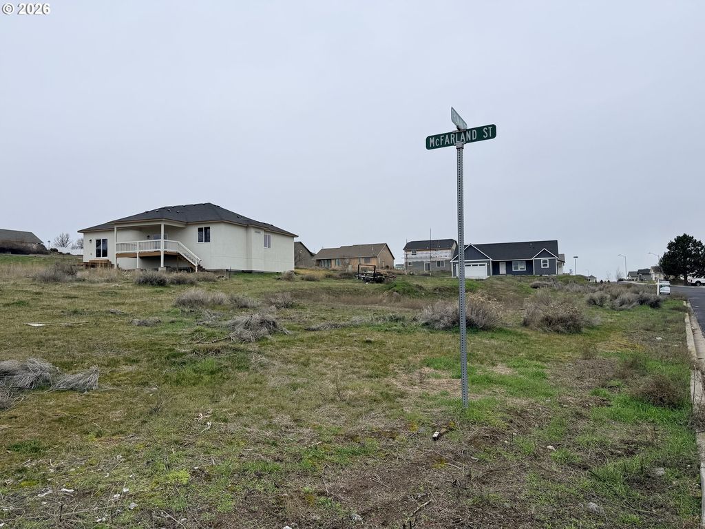 40 Mcfarland Ave, Umatilla