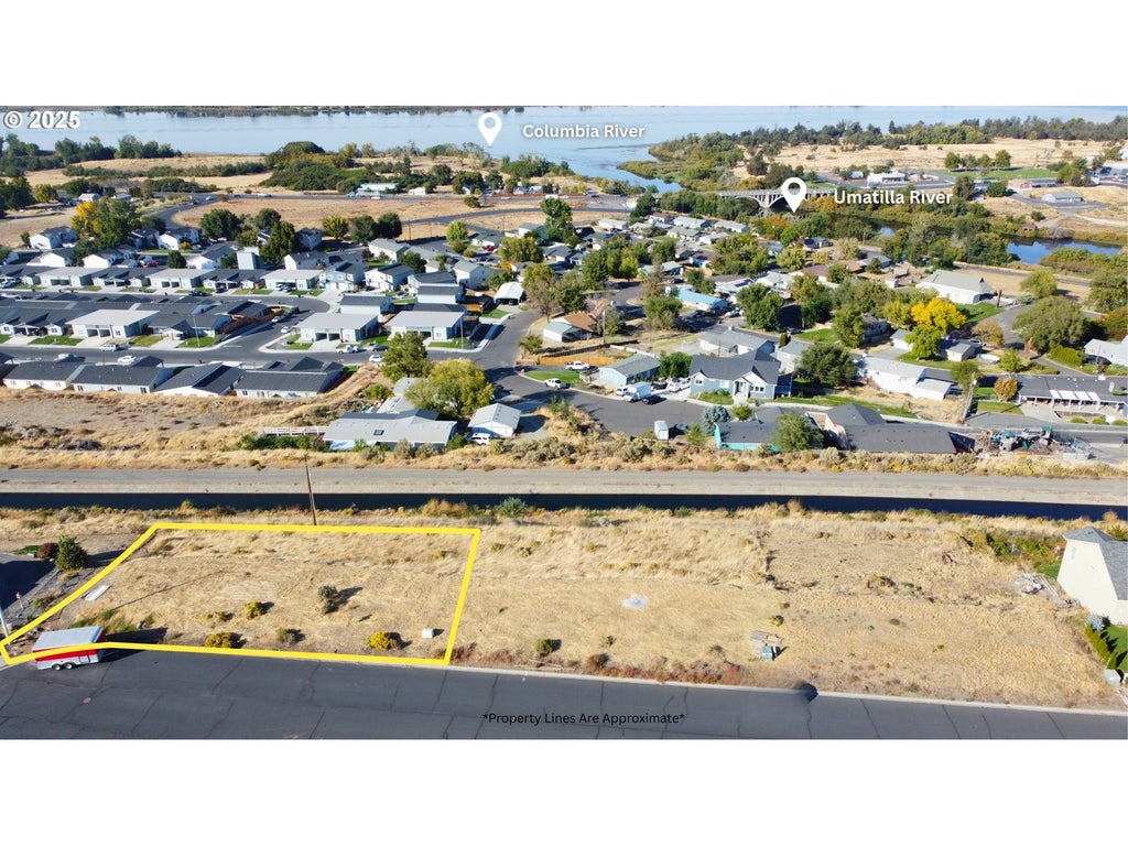 225 Truman Dr, Umatilla