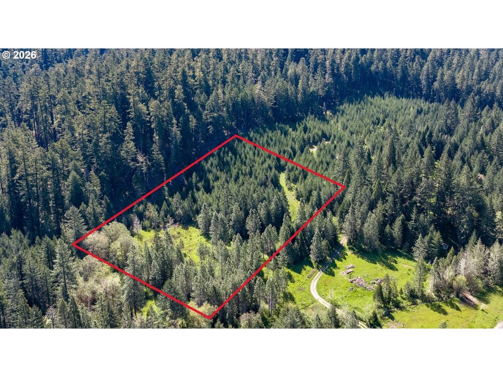 Berry Creek Rd, Winston