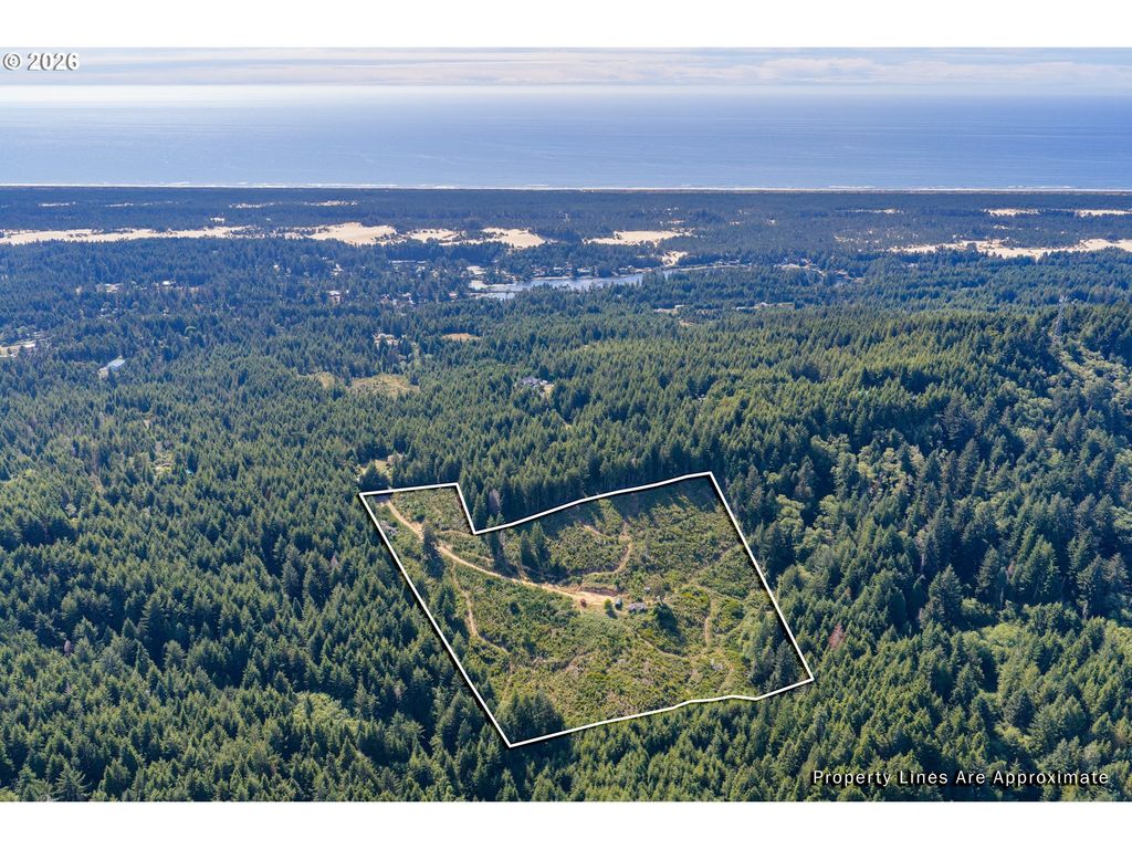 70113 Stage Rd, North Bend